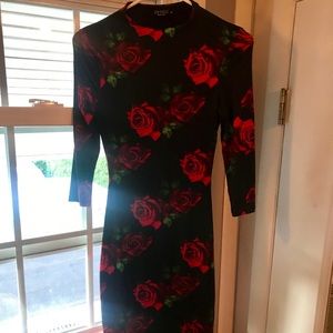 🌹🌹 Joe & Elle bodycon rose print MIDI DRESS 🌹🌹